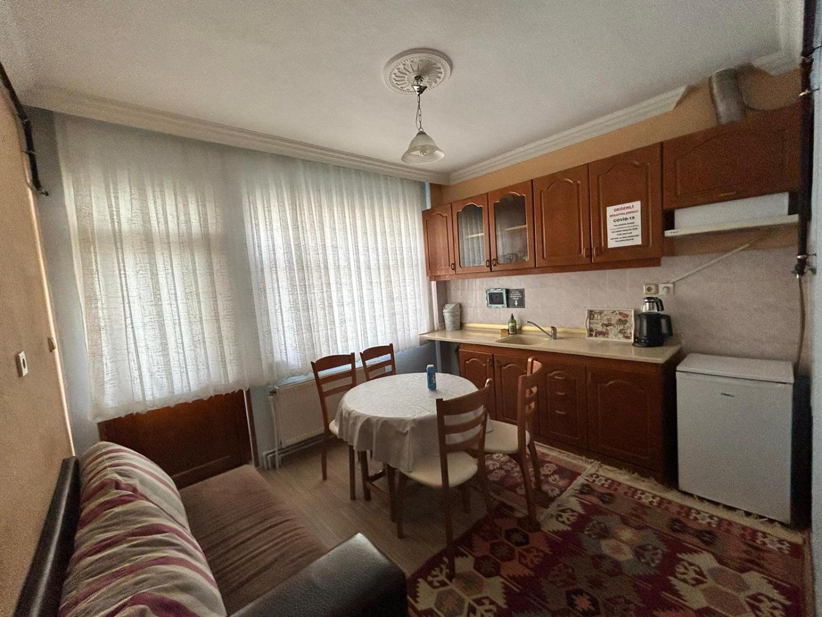 Ernur Pension Canakkale Exterior photo